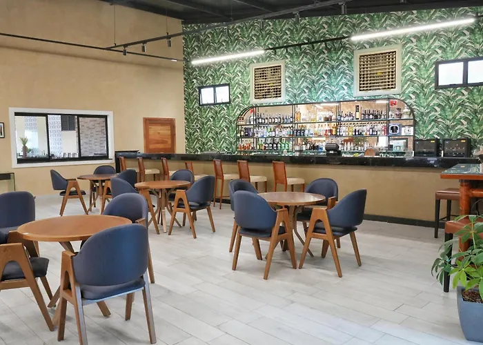 Bristol Villaggio Rosa Aruja